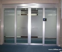 南开区安装玻璃门-闭门器安装-价格优惠